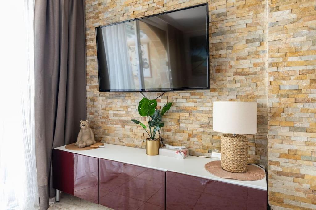 Pueblo Torviscas Sunset Harbour Private Apartment 아데제 외부 사진